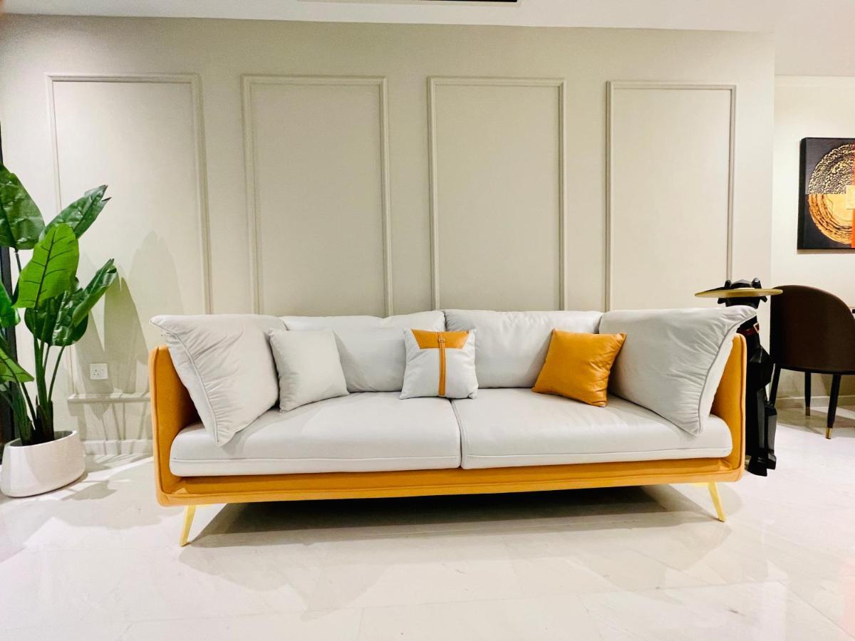 Eaton Residences Klcc M@h Pangsapuri