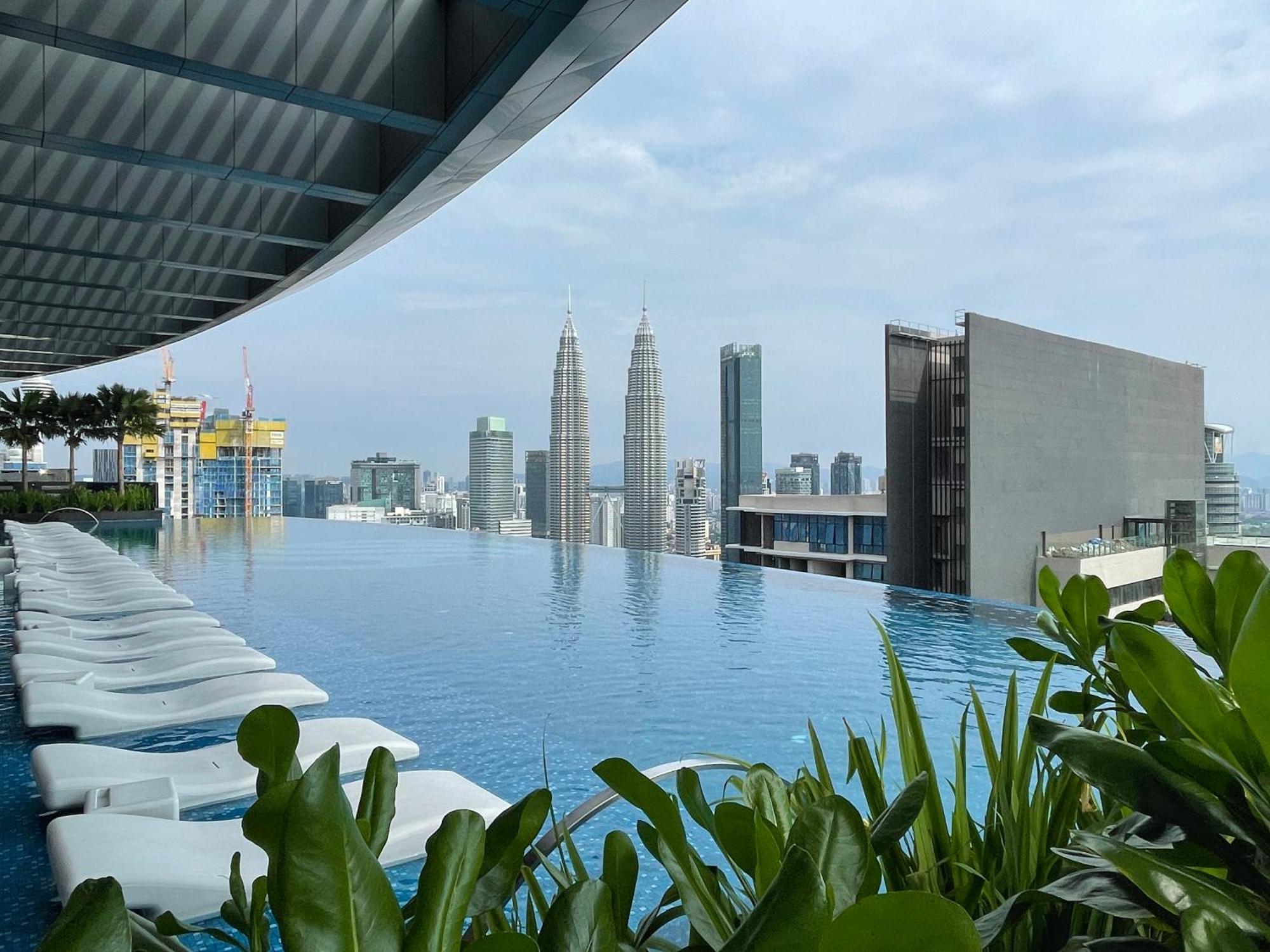 Eaton Residences Klcc M@h *
